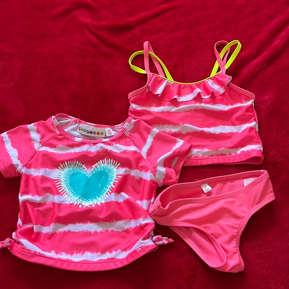4T 3-piece bathing suit! Super cute!